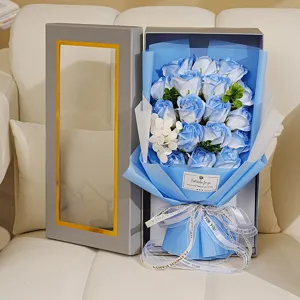 Bouquet de roses en savon bleu boîte cadeau pour la Saint-Valentin et occasions romantiques.