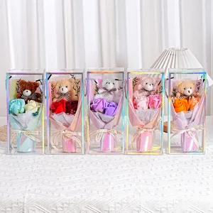 Geschenkboxen mit Teddybär-Seifenrosensträußen für romantische Valentinstagsideen