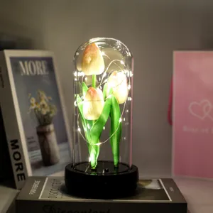 Lampe tulipe LED romantique sous dôme en verre avec guirlande lumineuse pour cadeau chic