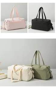 Grande borsa da viaggio casual capiente in vari colori ideale per sport fitness e uso quotidiano.
