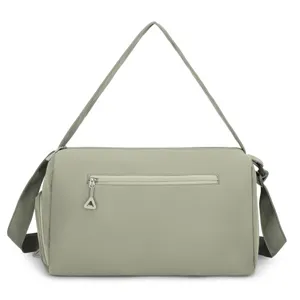 Sac de yoga et fitness vert sauge de grande capacité polyvalent pour voyages de courte durée