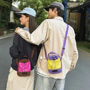 Borsa a tracolla leggera con coulisse per sport all'aria aperta e stile casual trendy