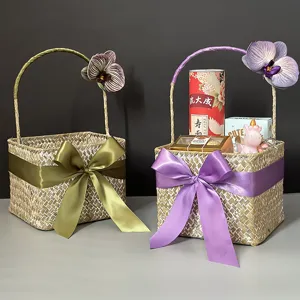 Seagrass woven gift basket handmade storage basket wedding bridesmaid party favor handle box