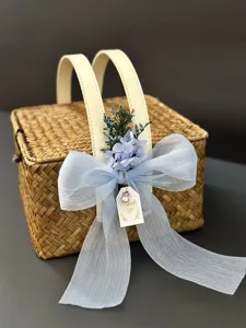 Coffret cadeau de mariage en paille tressée à la main avec couvercle et nœud bleu
