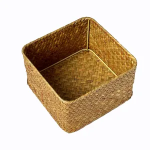 Handmade woven storage basket, square desktop organizer for home snacks and sundries.