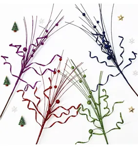Tallos florales de bayas navideñas brillantes en rojo, verde, azul y violeta