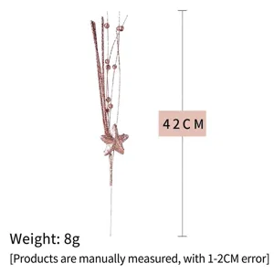 Detailansicht eines glitzernden roségoldenen Stern-Deko-Steckers, Gesamthöhe 42 cm