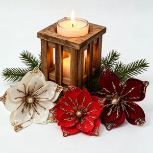 Fiore decorativo di Natale in tessuto magnolia artificiale con paillettes e portacandela