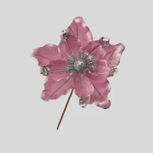 Fiore di magnolia artificiale rosa con glitter argentati e stelo per decorazioni natalizie.