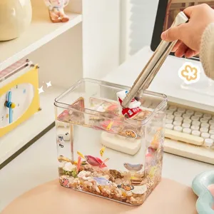 Kleines transparentes quadratisches Desktop-Aquarium für Haus und Büro Dekoration