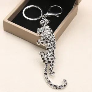 Vintage Zinc Alloy Leopard Keychain Rhinestone Panther Bag Charm Fashion Animal Key Ring For Women Handbag Accessories