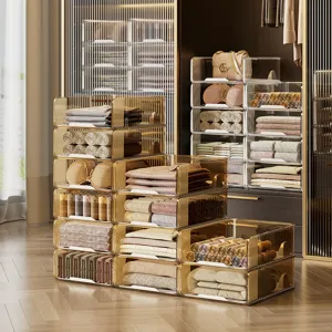 Organizzatori per armadio trasparenti impilabili premium per vestiti e casa ordinata.