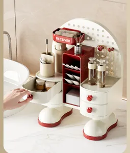 Vista dettagliata dell'organizzatore per cosmetici con base a forma di stivale e cassetti.
