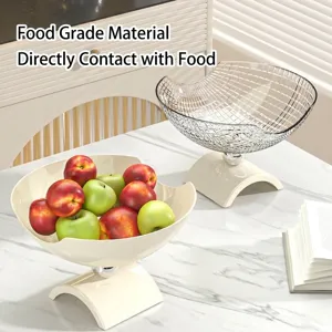 Lot de deux coupes à fruits de luxe sur pied pour décoration et rangement cuisine