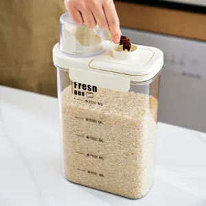 Airtight food storage container with 2500ml scale and measuring cup lid