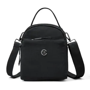 Bolso cruzado mini negro de nailon para mujer con asa superior y correa de hombro ajustable.