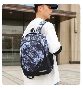 Vue détaillée d'un grand sac à dos bleu à motif marbré pour les voyages et l'école