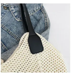 Geweven katoenen gebreide schoudertas voor dames, casual tote tas voor strandvakantie.