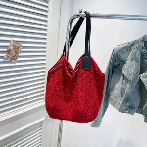 Rode gehaakte gebreide schouder tote tas, holle strandvakantie handtas voor vrouwen.