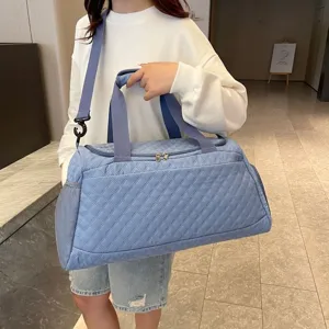 Bolso de viaje acolchado ligero gran capacidad bolsa de deporte de nylon para mujer