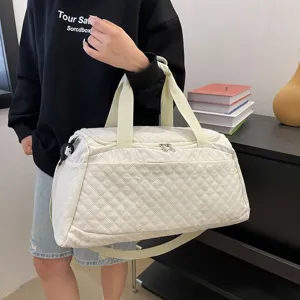 Bolso de viaje acolchado de nailon ligero para mujer, bolso de hombro de gran capacidad