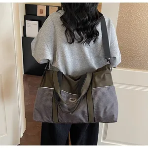 Grand sac de voyage polochon à carreaux, sac de sport de fitness pour femmes et hommes.