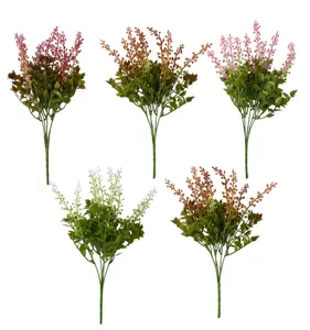 Variedad de ramos de eucalipto y lavanda artificiales coloridos para decoración de hogar