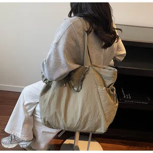 Large capacity waterproof nylon shoulder bag for travel and daily commuting