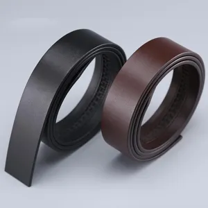 Détail de ceintures en cuir de vachette véritable noir et marron pour hommes sans boucle.