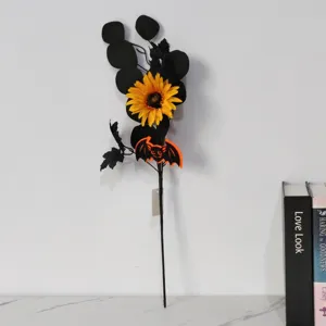 Halloween zwarte kunstbloemtak met zonnebloem en vleermuis decoratie voor feest.