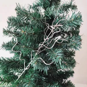 Elegante silberne künstliche Glitzeräste für festliche Weihnachtsbaum DIY Dekorationen