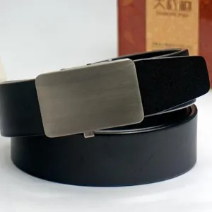Premium men's black leather belt with brushed metal automatic buckle for business casual wear