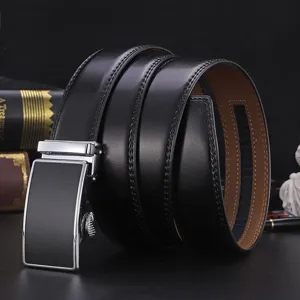 Elegant black leather belt for men with high-quality automatic buckle, business style.