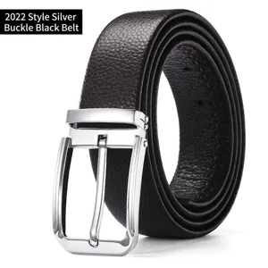 Ceinture en cuir noir pour homme avec boucle argentée et texture grainée élégante