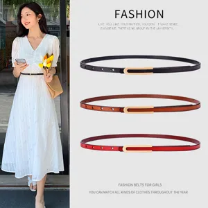 Cintura Sottile da Donna in Vera Pelle Con Fibbia a U Dorata Cintura Estretta in Pelle di Mucca Minimalista per Abiti e Jeans