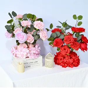 Arrangement de fleurs de roses artificielles centre de table mariage style nordique