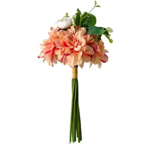 Elegant kunstmatig bruidsboeket met perzikkleurige dahlia's