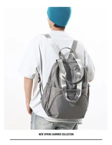 Sac à dos décontracté en nylon multifonctionnel pour les voyages quotidiens et les loisirs.