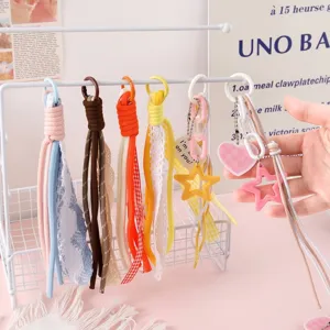 Ciondolo per Borsa a Stella con Fiori in Pizzo Creativo Cordino in Poliestere Intrecciato a Mano per Decorazione Borse Donna