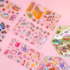 Vista detallada de pegatinas en miniatura de dibujos animados para diarios de casas de muñecas.