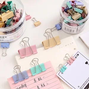 Pinzas metálicas de colores Morandi para papelería y oficina