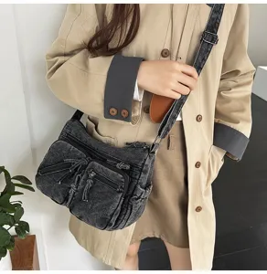 Casual vrouwen gewassen denim crossbody tas grote capaciteit schoudertas met meerdere vakken.