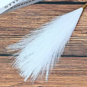 Λευκό τεχνητό φτερό γρασιδιού pampas λουλούδι διακόσμηση για το σπίτι και το κατάστημα.