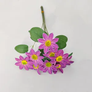 Künstlicher lila Kamillen-Gänseblümchen-Strauß für die Blumendekoration zu Hause