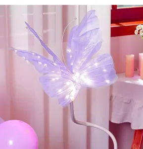 Leuchtende violette Gazeschmetterlings-Dekoration mit LED-Lichtern für Partys und Hochzeiten