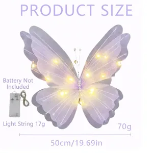 Dekorativer großer violetter Gazeschmetterling mit leuchtenden LED-Lichtern für Partys