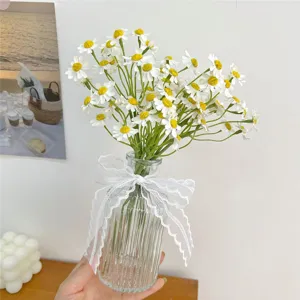 Künstliche Kamille Gänseblümchen Strauß Seidenblume Blumenarrangements Heimtextilien Landhausstil Falsche Wildblumen Party Requisiten