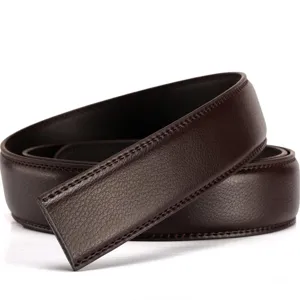 Lanière de ceinture en cuir marron foncé avec coutures fines pour boucle homme