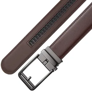 Macro detail shot showing the premium leather texture and automatic ratchet buckle of this men's belt