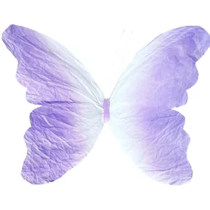 Vue détaillée de la décoration papillon en papier dégradé violet pour mariage et décors de scène.